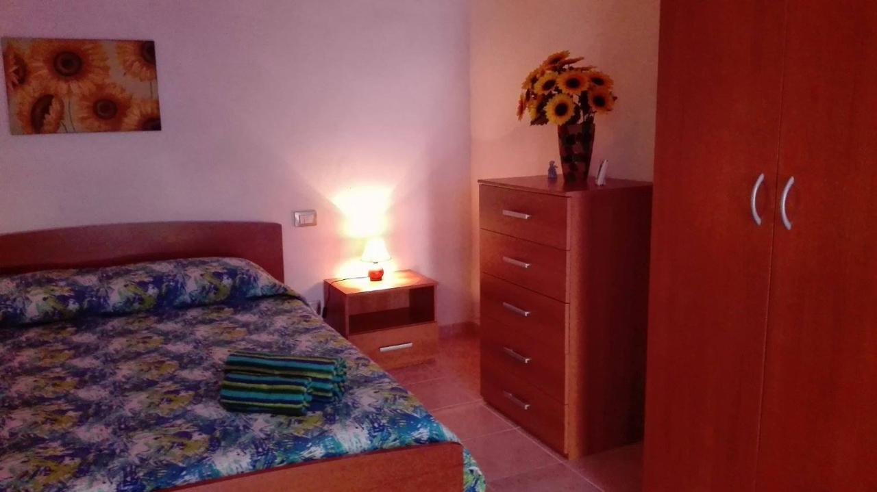 Il Girasole Alloggio فلومينيماجيوري المظهر الخارجي الصورة